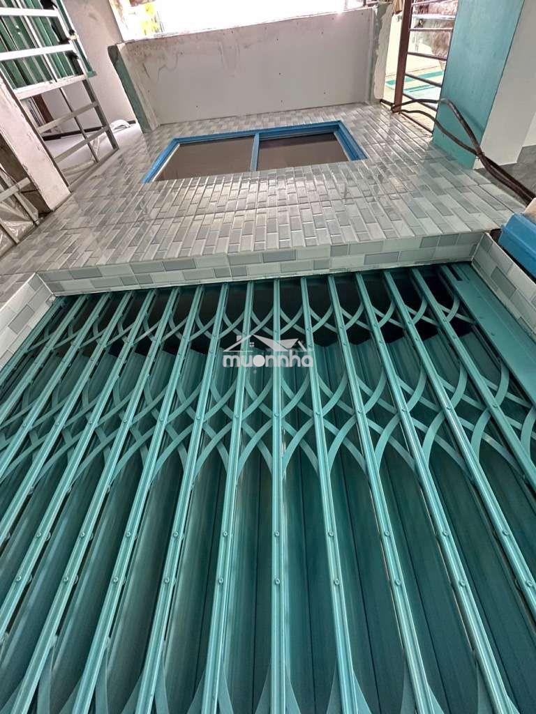 Nhà hẻm 2 tầng hậu giang,q6-15m2-shr ko quy hoạch lộ giới, giáp q5