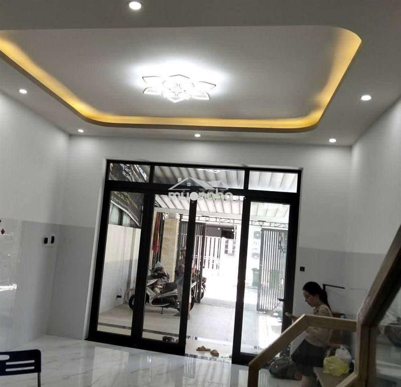 Chính chủ cho thuê nhà đường quách thị trang