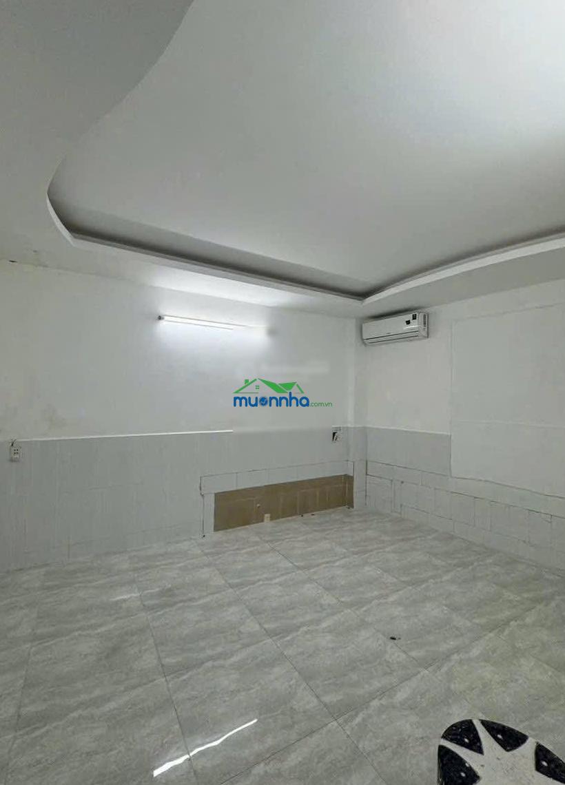 Quận 7, diện tích khủng 130m2, nhà 5x24m, 3 tầng, 994 huỳnh tấn phát, q7 - 2
