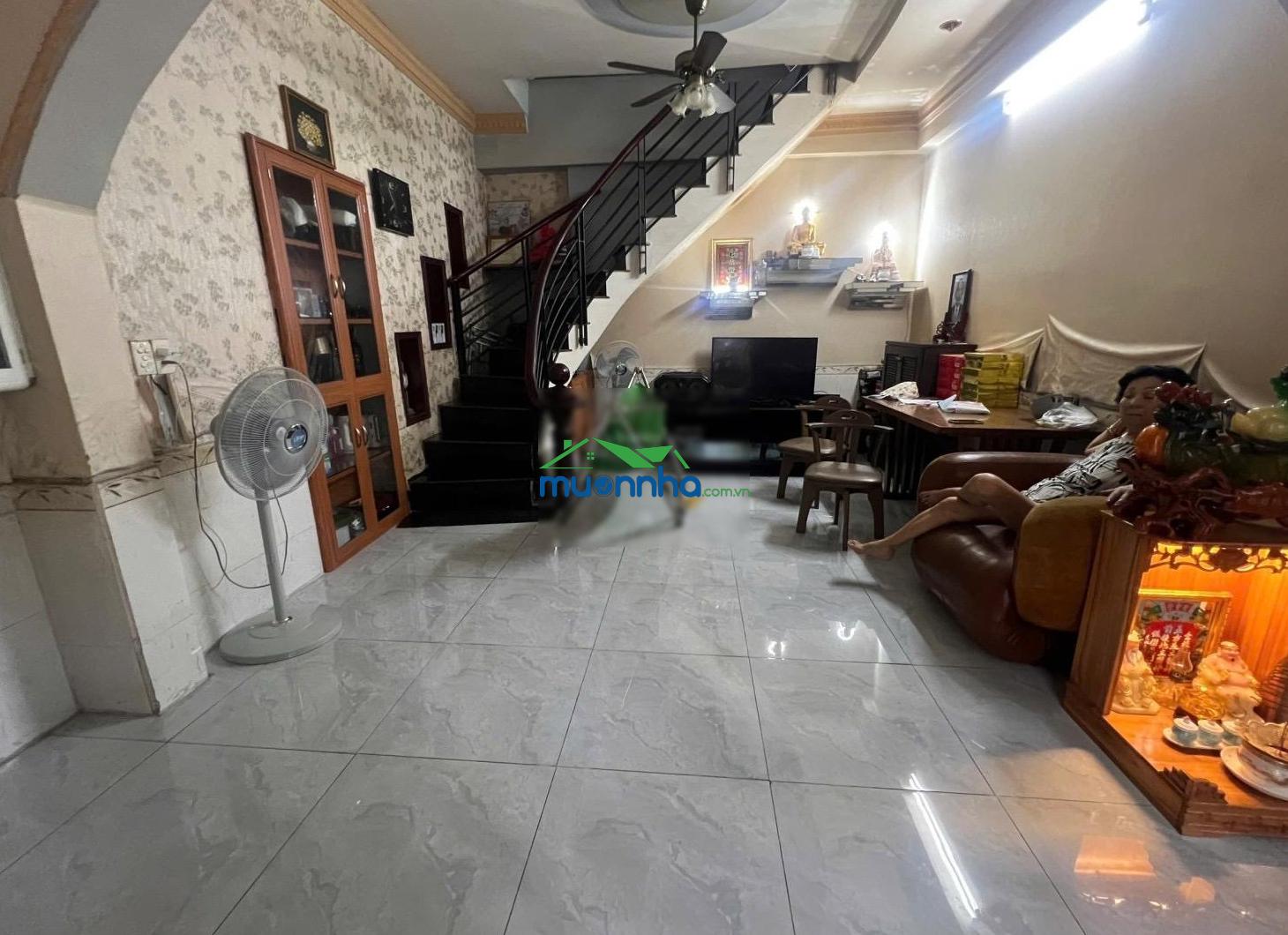 Bán nhà khu bên sông gần nhà hàng bên sông giá 5,5 tỷ