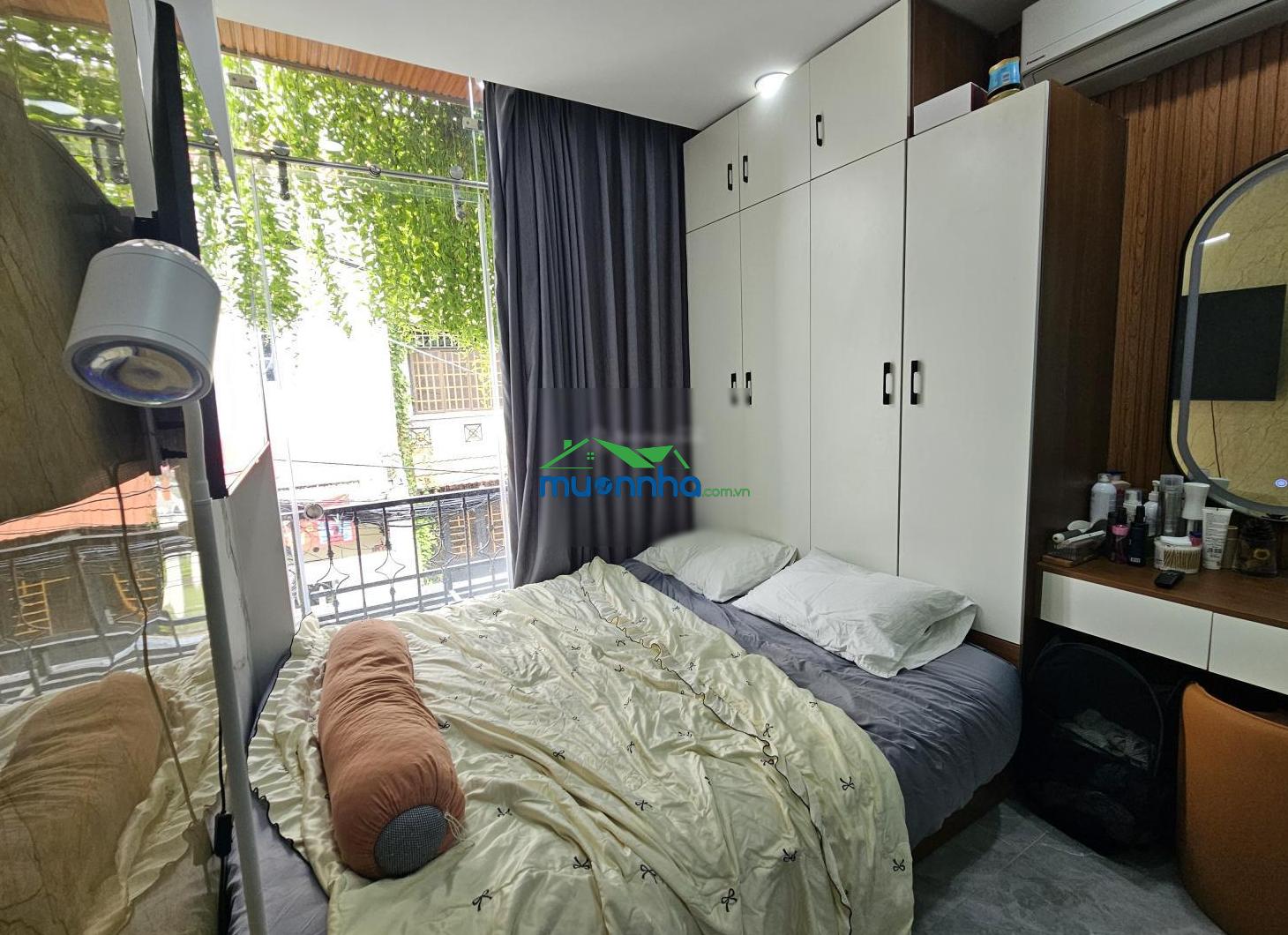 Chợ tân hương - hẻm xe hơi thông 4 tầng mới đẹp full nội thất - chỉ 3.72 tỷ - 4