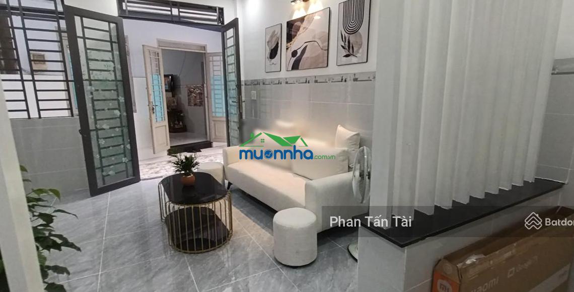 Bán 2,8 tỷ tl nhà 2 tầng x 25,1m2 mới đẹp gần coopmart hương lộ 2 - đầy đủ công năng, sáng và sang - 3