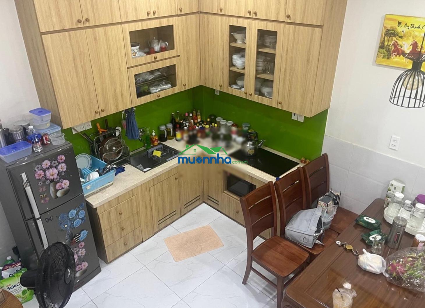 Siêu hiếm p.13 phú nhuận - bán gấp nhà 31m2 (4m x 8m) - hẻm 3.5m dòng tiền 15 triệu/tháng - 3