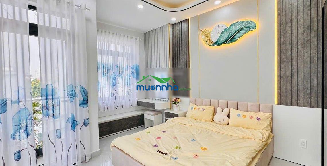 Nhà hẻm xe hơi tới nhà. cần bán gấp