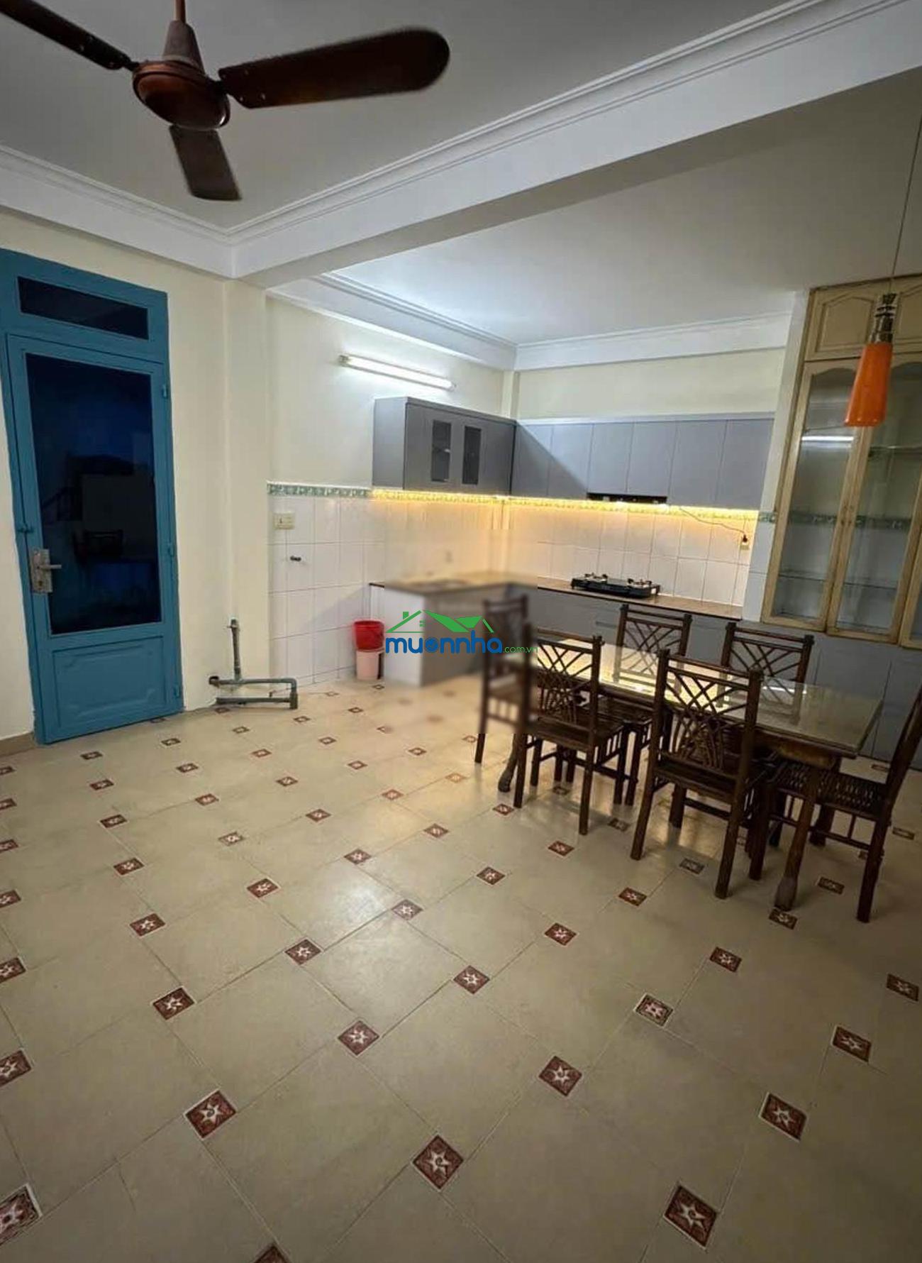 Quá rộng ngay bàu cát, 100m2, 3 tầng 4pn, 4wc sân thượng, giá 9,3 tỷ - 4