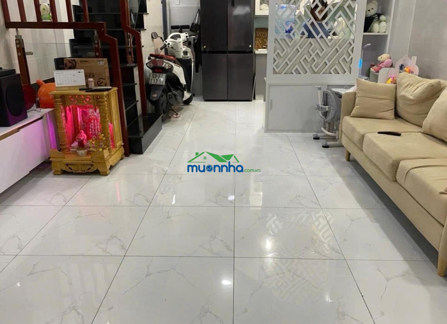 Bán nhà hxh chiến lược - 4x7m - 28m2 - vị trí đẹp xe hơi thông - 3