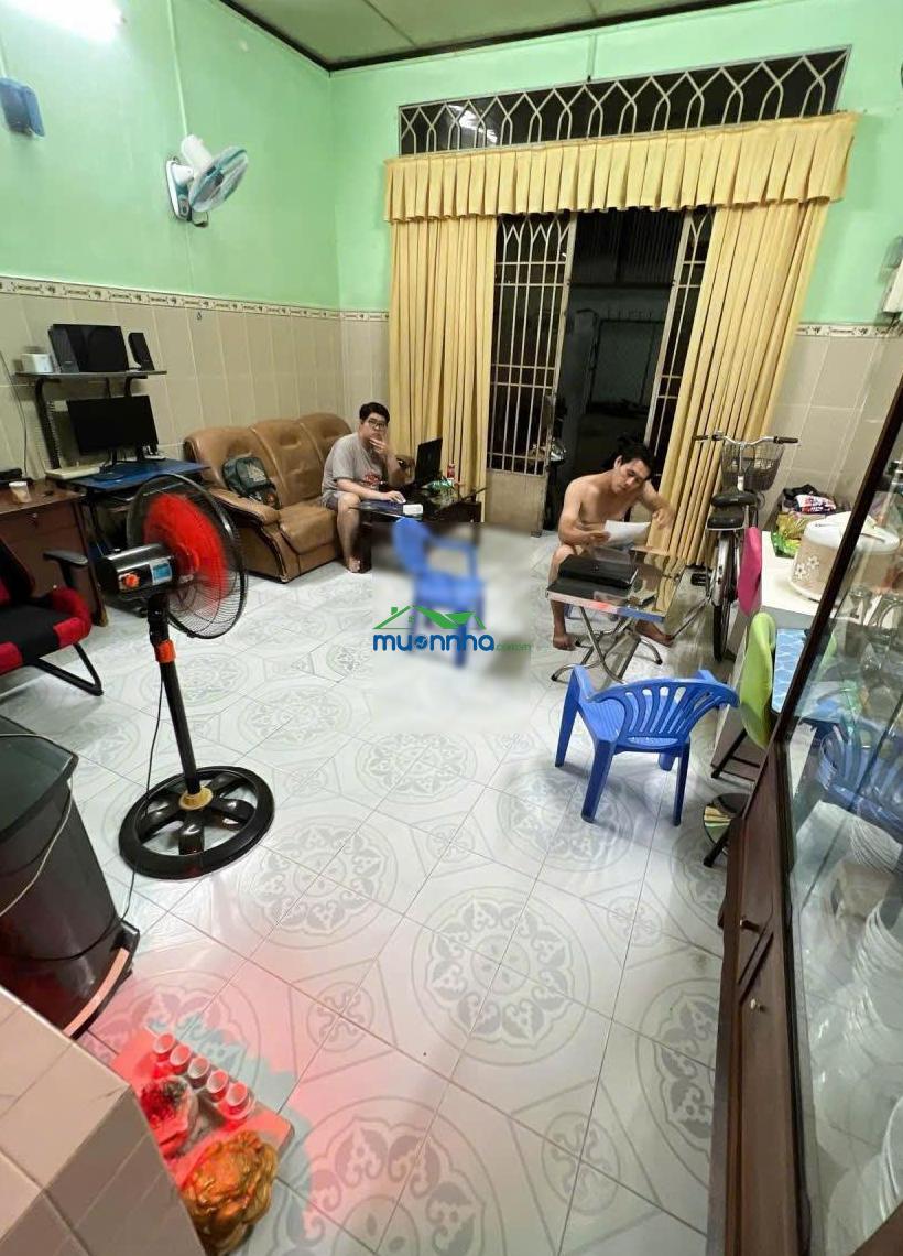 Nhà hẻm 6m xe hơi vào tận nhà, dt 72m², hướng đông, khu dân cư hiện hữu, quận 8 - 4
