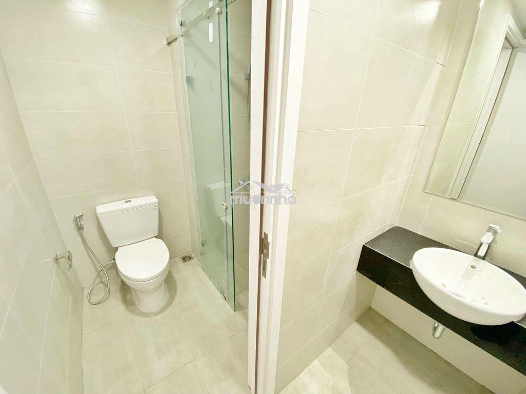 Cho thuê các ch ricca 2pn - 7tr, 3pn - 9tr có máy lạnh, có hồ bơi, gym - 4