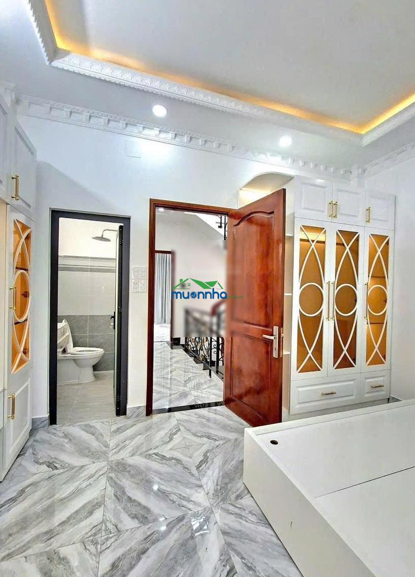 Giá tham khảo tốt trong khu vực! nhà 4 tầng, hxh, giá chỉ 5,9 tỷ