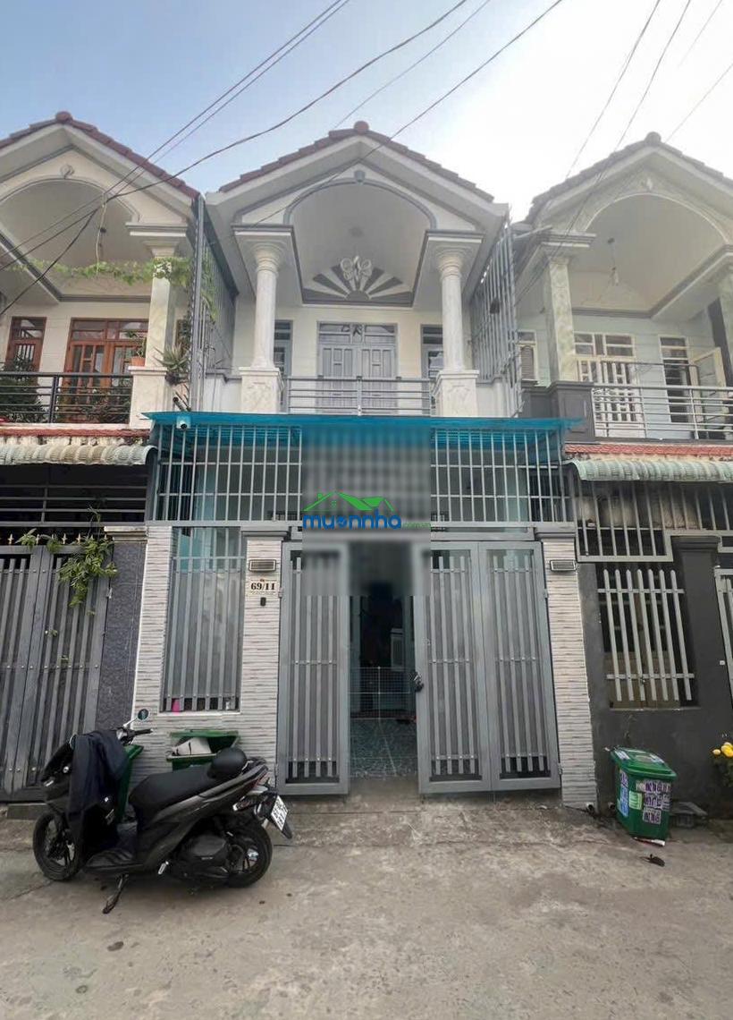 Cho thuê nhà trệt lầu sát làng đại học đường xe hơi, có 4 phòng - 4