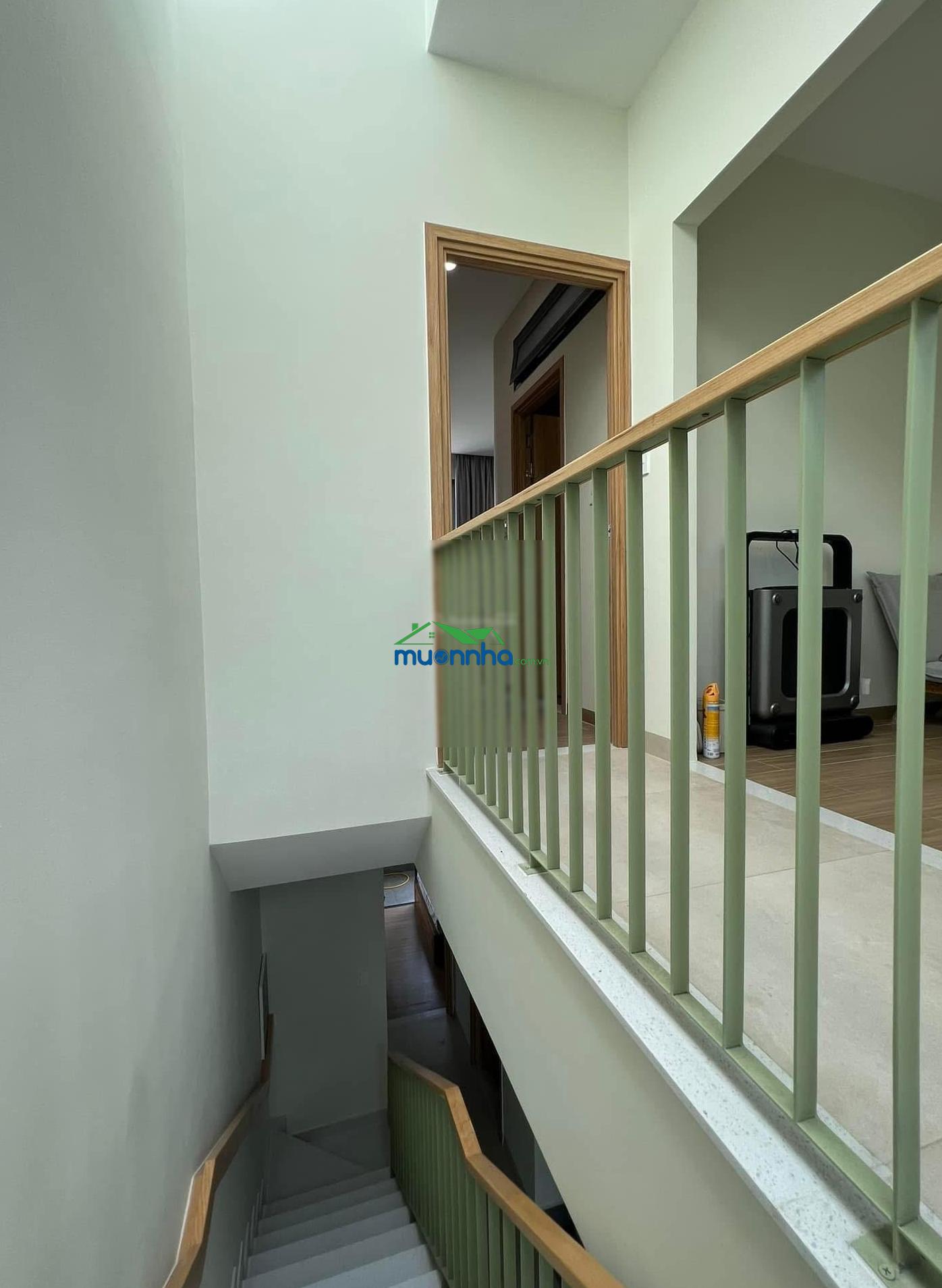 Bán nhà 1 trệt 2 lầu hẻm 68 đường bưng ông thoàn, p. phú hữu