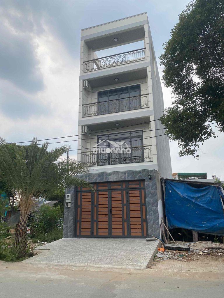 Nhà 4 tầng 80m2 xe hơi đỗ trong nhà- gò cát- phú hữu- quận 9