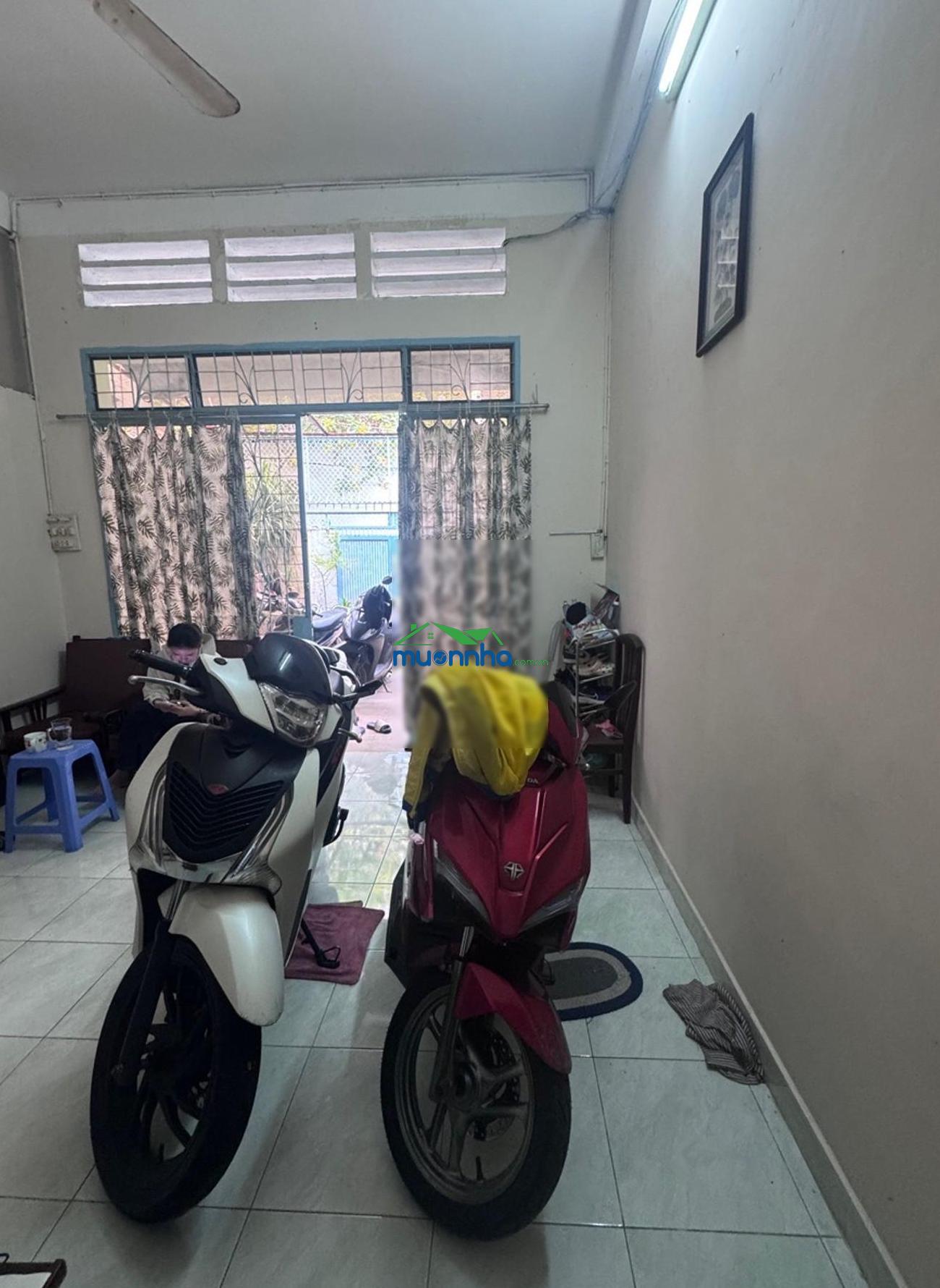 Nhà 2 tầng, hẻm ô tô, 93m2, ngang 5m, gần cách mạng tháng tám, tân bình. 13,3 tỷ - 2
