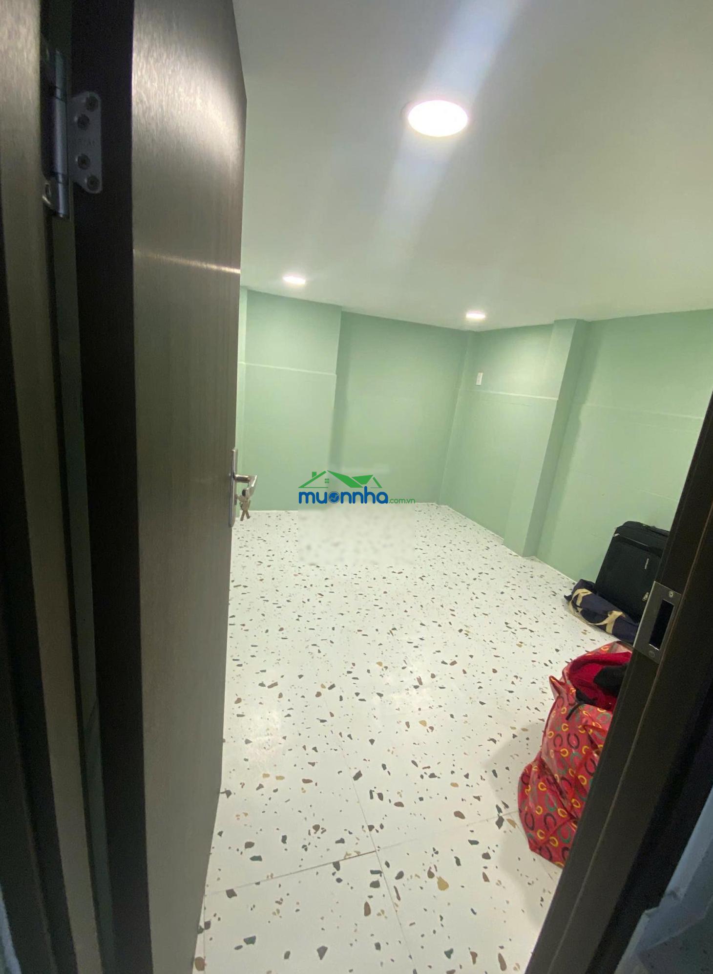Sát chợ bình trị đông-qua tên lửa 2p-nhà 3 tầng thiết kế hiện đại - hẻm 5m thông - dân cư đông đúc - 2