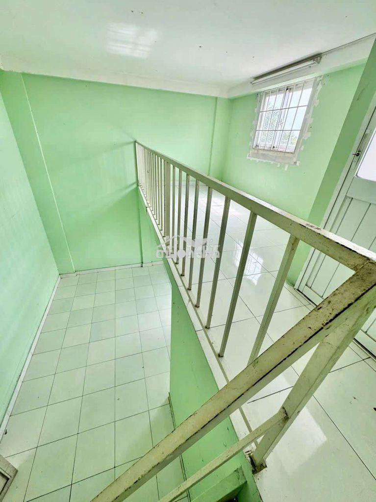 Nhà thành phố hồ chí minh 100% tiền: 200 triệu. có mới đăng - 3