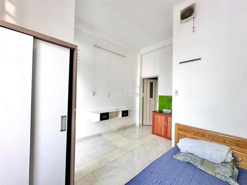 🏡 Studio ban công sát đh bách khoa ✨ điểm nổi bật: • ban công riêng t