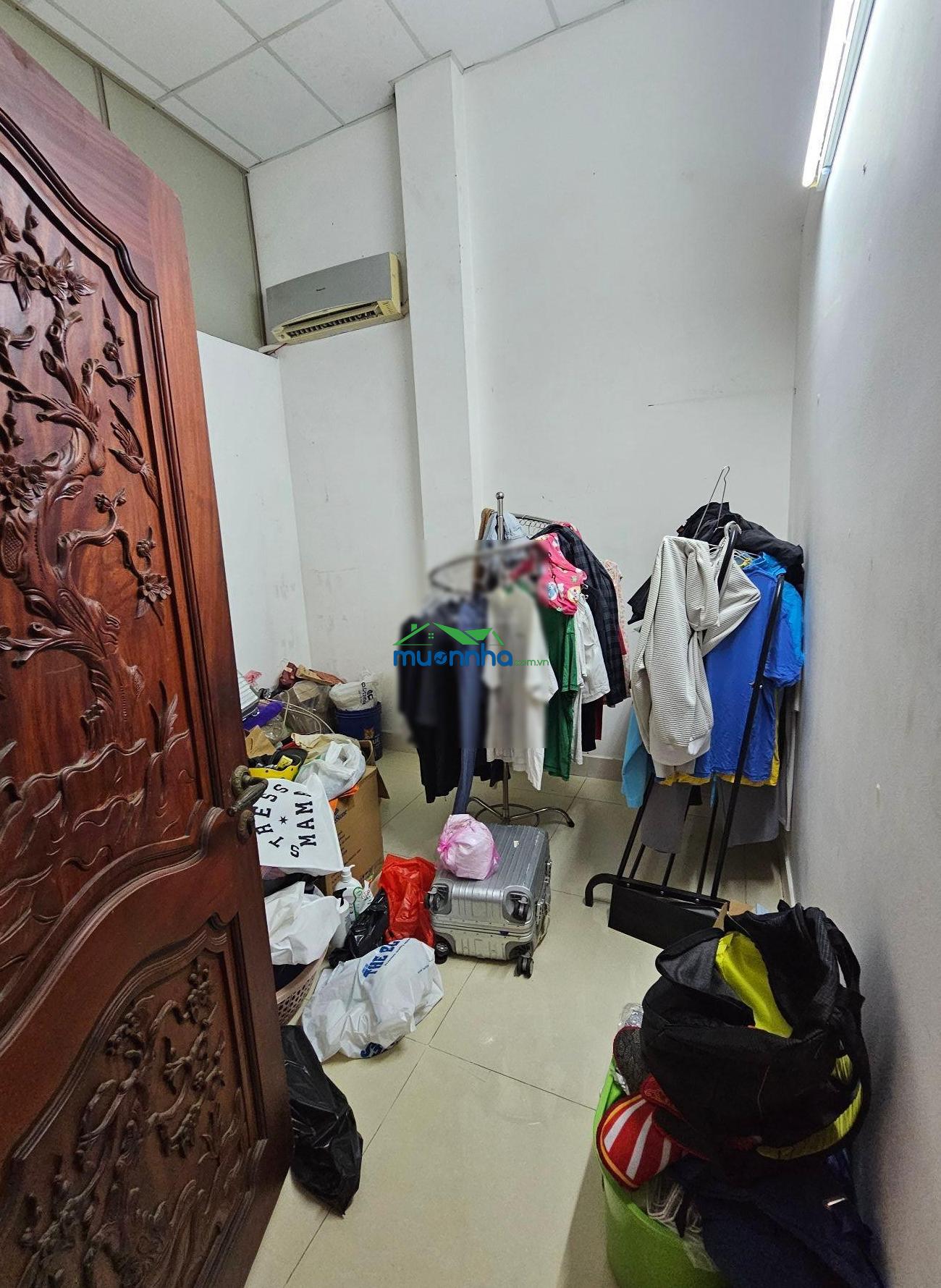 Bán nhà tân hoà đông, q6, 82m2 - hẻm ba gác thông - ngang 4.5 dài 18m + nhà cấp 4 còn mới đẹp dọn - 4