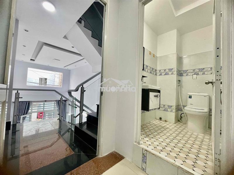 Bán nhà hxh nguyễn trọng tuyển, phú nhuận, 5 tầng 195m2 sàn