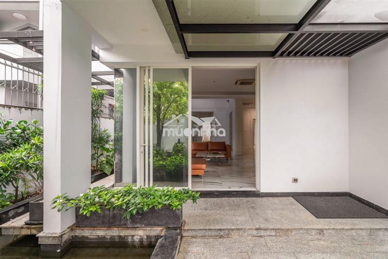 Villa đường nguyễn minh hoàng khu k300 dt: 10x20m trệt 3 lầu cho thuê