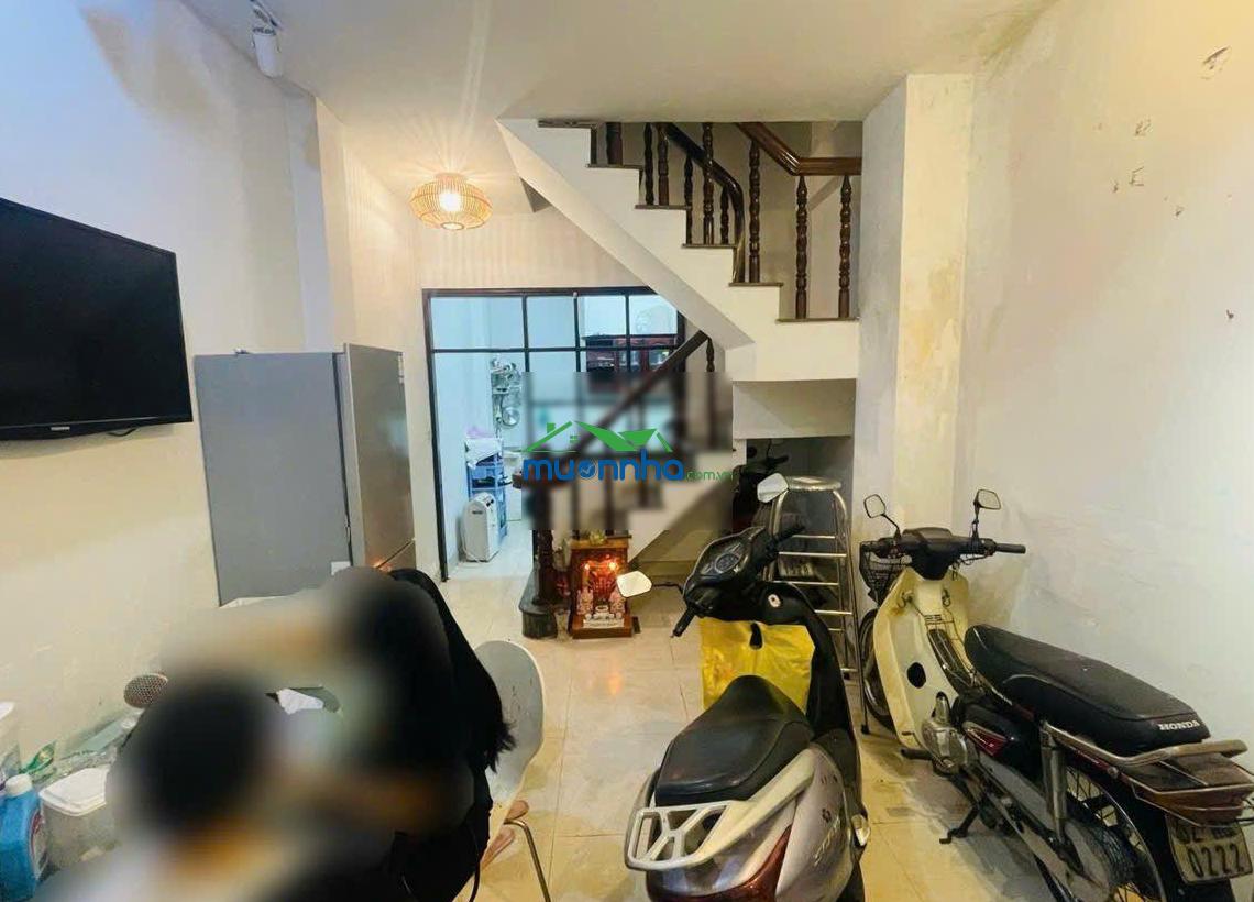 Tầng kiên cố - khu nội bộ dân cư tri thức - thích hợp để ở cho thuê - cách xe hơi 20m. - 3