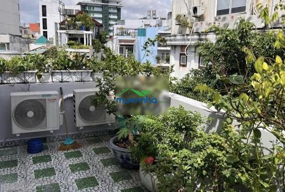Nguyễn kiệm - xe hơi ngủ nhà - ngang 4.5m - chỉ 1 căn ra mt - 4 phòng ngủ - 3