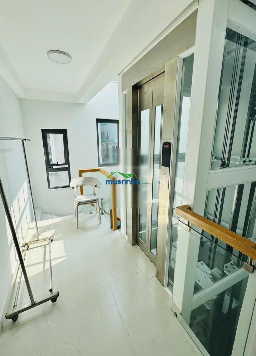 Nhà đẹp hẻm 51 cao thắng, p. bàn cờ. dt 57m² - 5 tầng có thang máy - 3