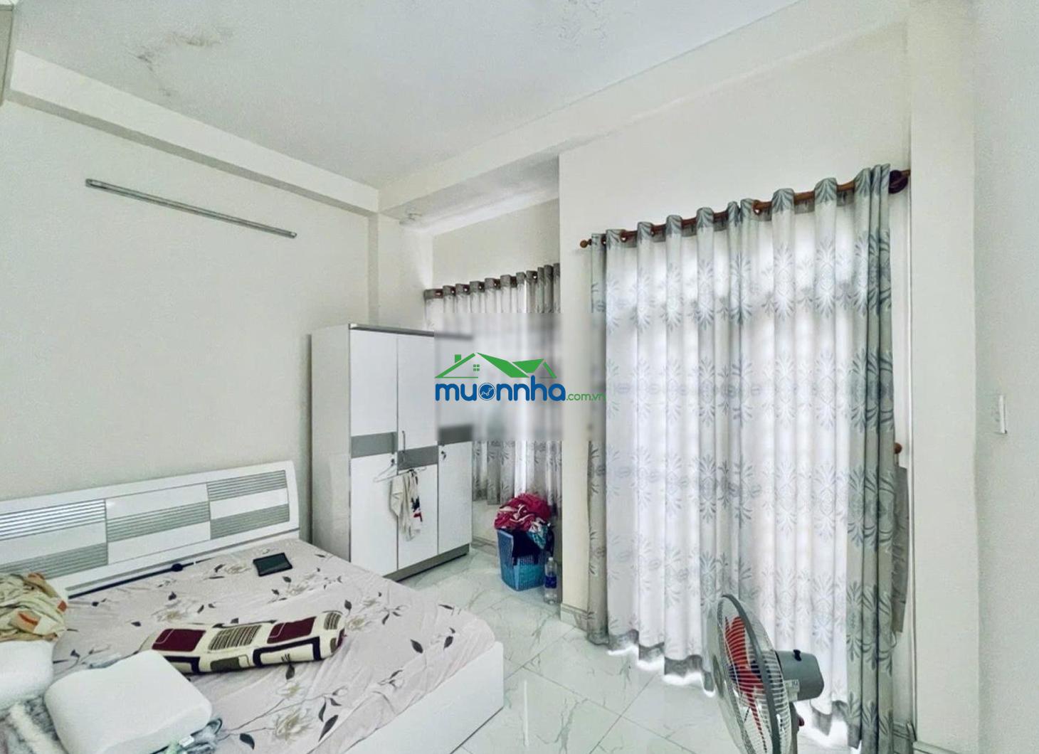 3 tầng- ngang 4.5m- 48m2- gần hẻm xe hơi - metro cách mạng tháng 8, cv lê thị riêng- chỉ 7.35 tỷ - 3