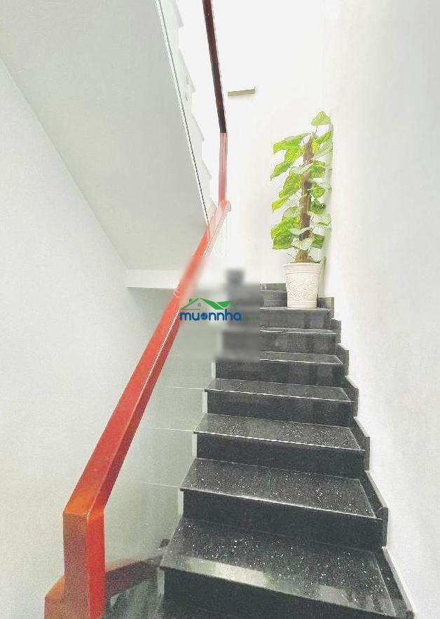 Nhỉnh 4 tỷ bán nhà 3 tầng, 4 pn gần nguyễn thị thử, vừa ở vừa có dòng tiền, đường 6m, shr - 4