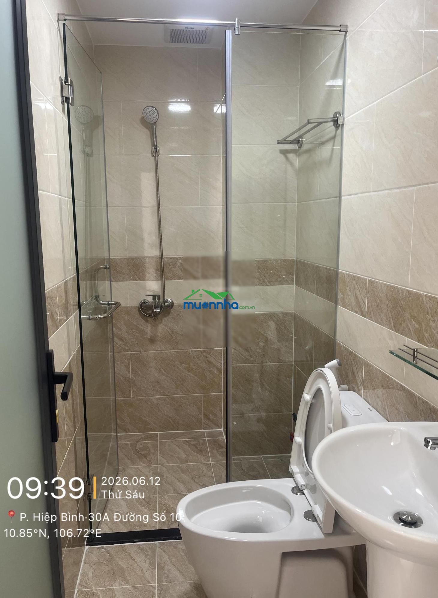 Thiện chí bán căn nhà phố mới xây tâm huyết