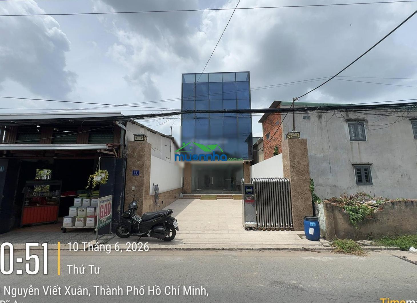Cho thuê tòa nhà văn phòng 2 tầng có thang máy vị trí đẹp hiếm tại dĩ an - 4