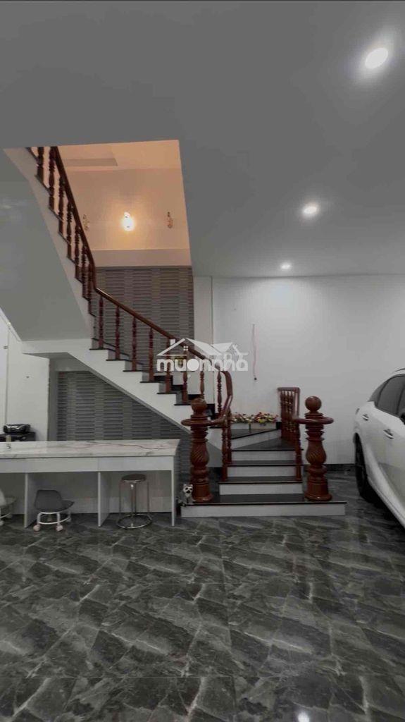 Nhà cho thuê góc 2 mặt tiền đường 3/2 - 3