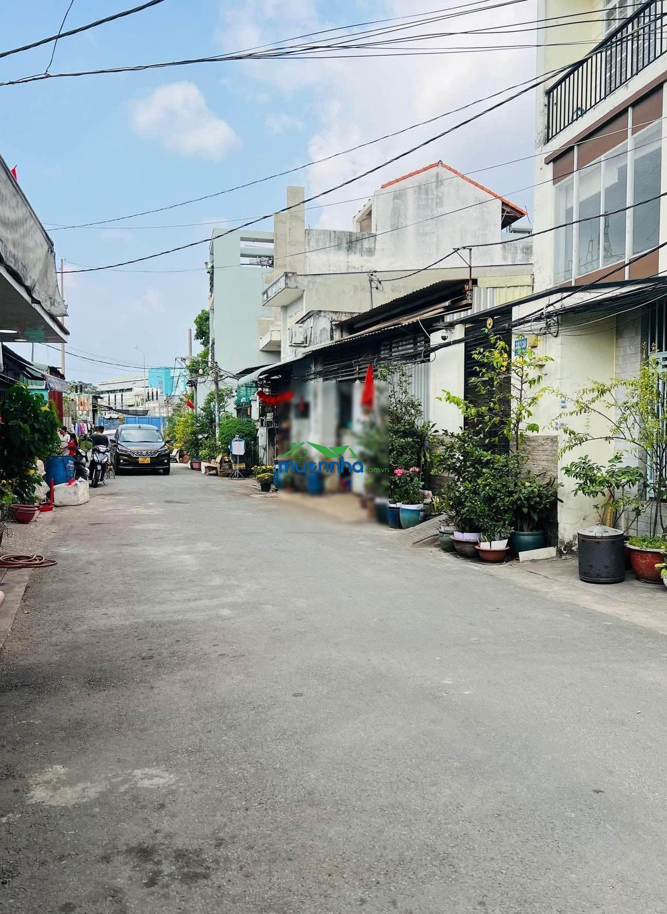 Nhà ngang khủng 5m - hương lộ 2 - bình tân - diện tích to 120 m² - đường xe hơi - giá chỉ 7.x tỷ - 2
