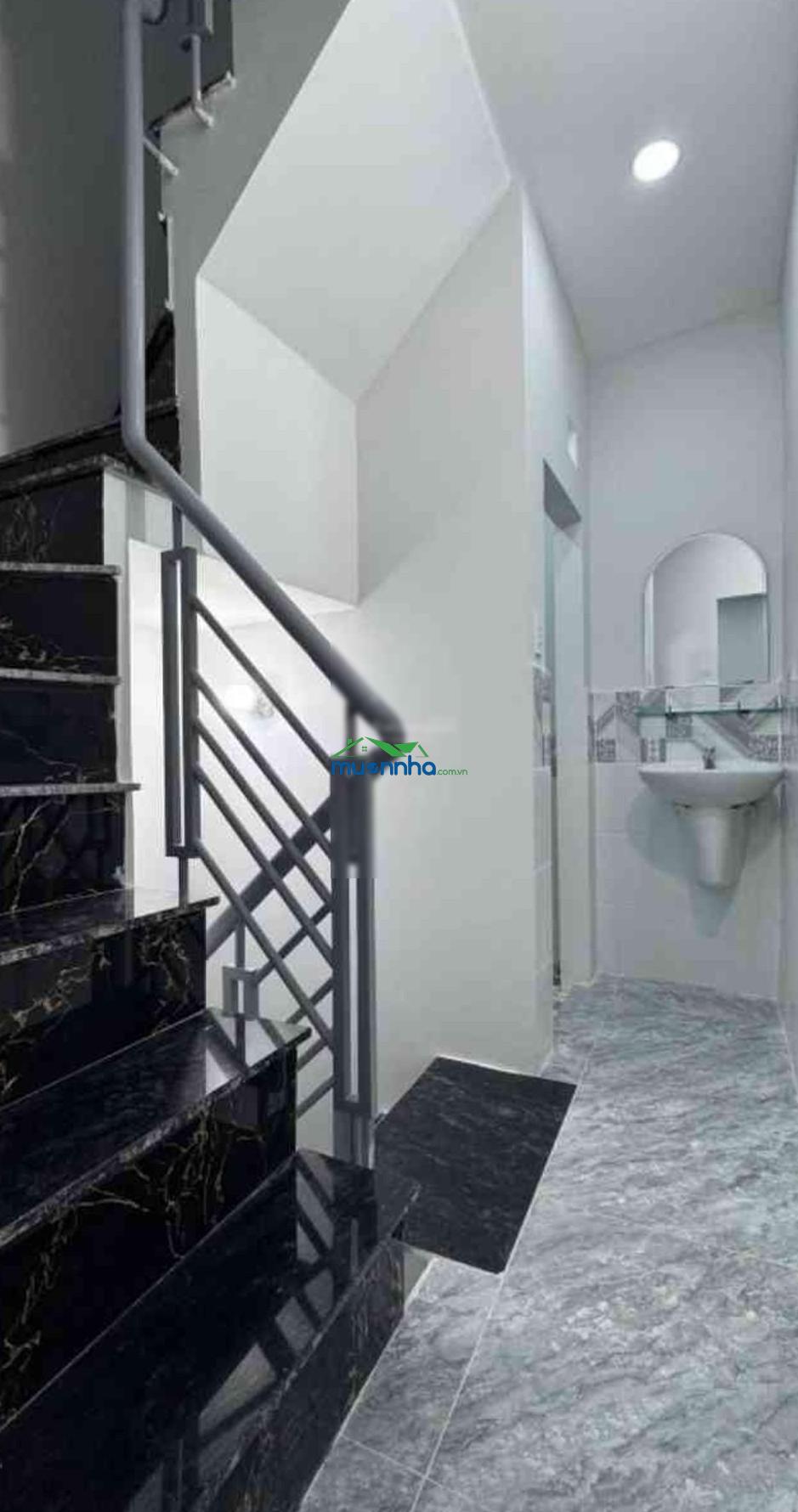 Bán gấp nhà riêng 2pn 3wc tại huỳnh văn chính, phú trung, q.tân phú, giá ưu đãi 2,1 tỷ - 2