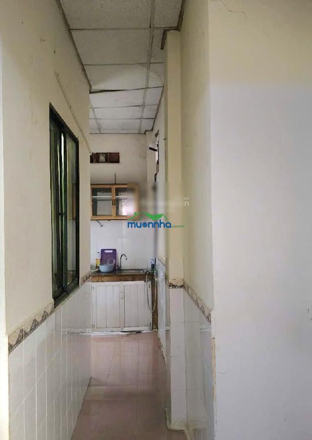 Hiếm có khó tìm! nhà cmt8 trung tâm 3pn đúc btct sổ hồng sẵn chỉ tiếc ai đến trễ! - 2