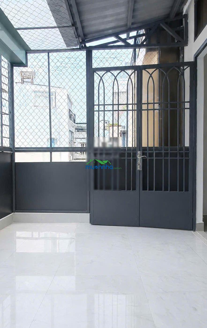 Giáp q1! chdv q10 38m 7 tỷ3 gần đh, cđ kinh tế, hẻm thông - 2