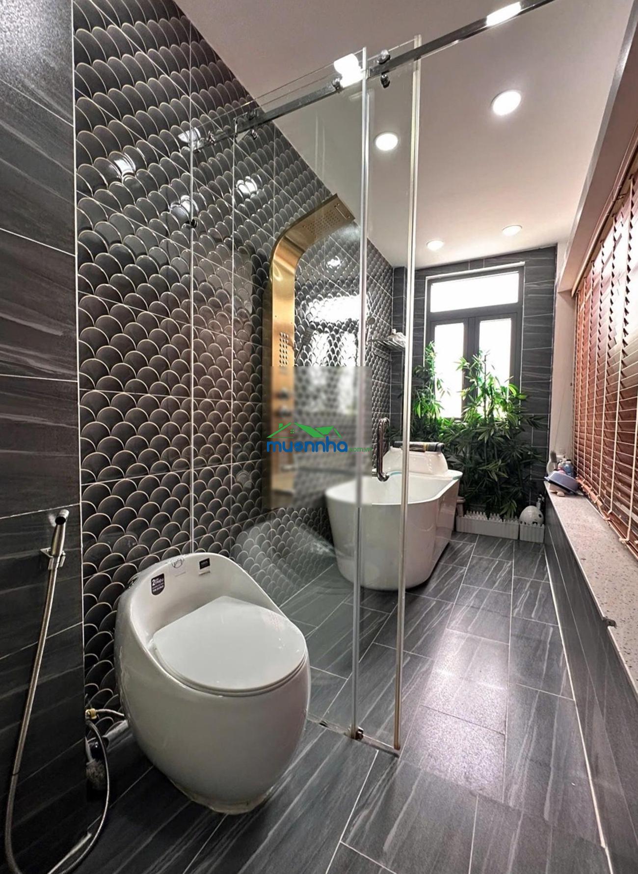 Bán nhà 6m*18m - hxh 6m, ngay nguyễn văn khối, gò vấp - 4 tầng full nt cao cấp - bán chỉ 18,5 tỷ. - 4