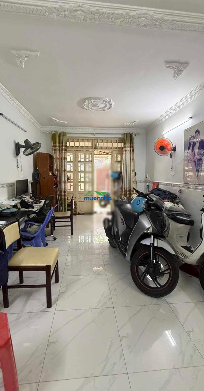 Nhà 3 phòng ngủ - 2 mặt hẻm - 2 ban công - ngang chuẩn 4 mét - 3