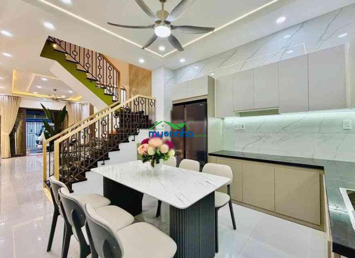 Sổ phân lô - 4x16m - 4 tầng - 2 mặt hẻm - xe hơi ngủ trong nhà - 64m² - chỉ hơn 10 tỷ sát mt - 2