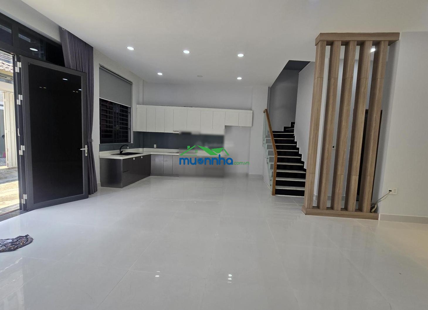 Độc quyền - nhà đẹp 8x8m, 3 tầng hxh kiều đàm - him lam q7 giá 10.8 tỷ - 3