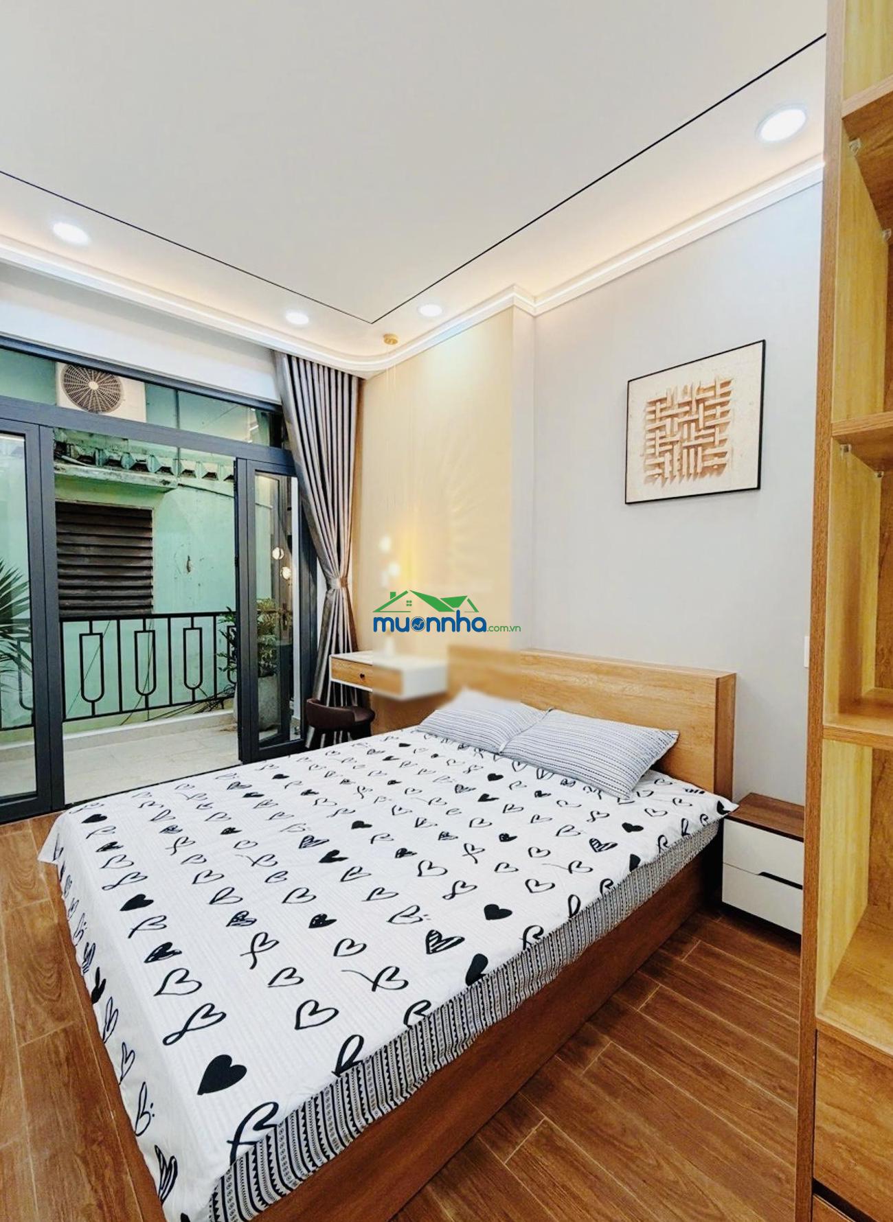 Trường sa, cô giang, phan xích long, 2 tầng(3pn) ban công, dt: 41m², shr, chỉ: 6,35 tỷ - 2