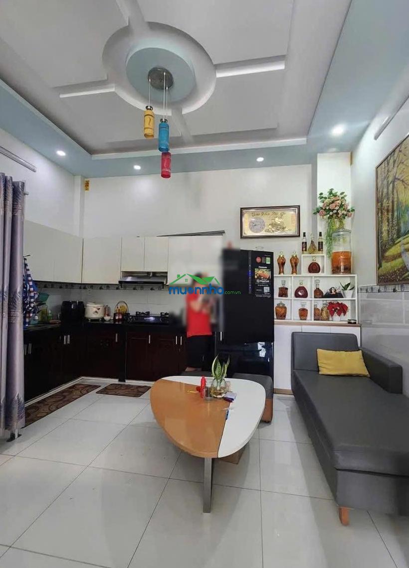 Bán gấp nhà ngay bến xe quận 8, đang cho thuê 18tr/tháng, 850 triệu - 2