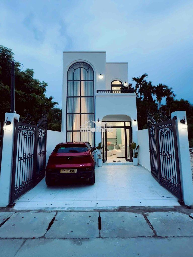 Nhà chánh nghĩa full nội thất, sổ sẵn, công chứng