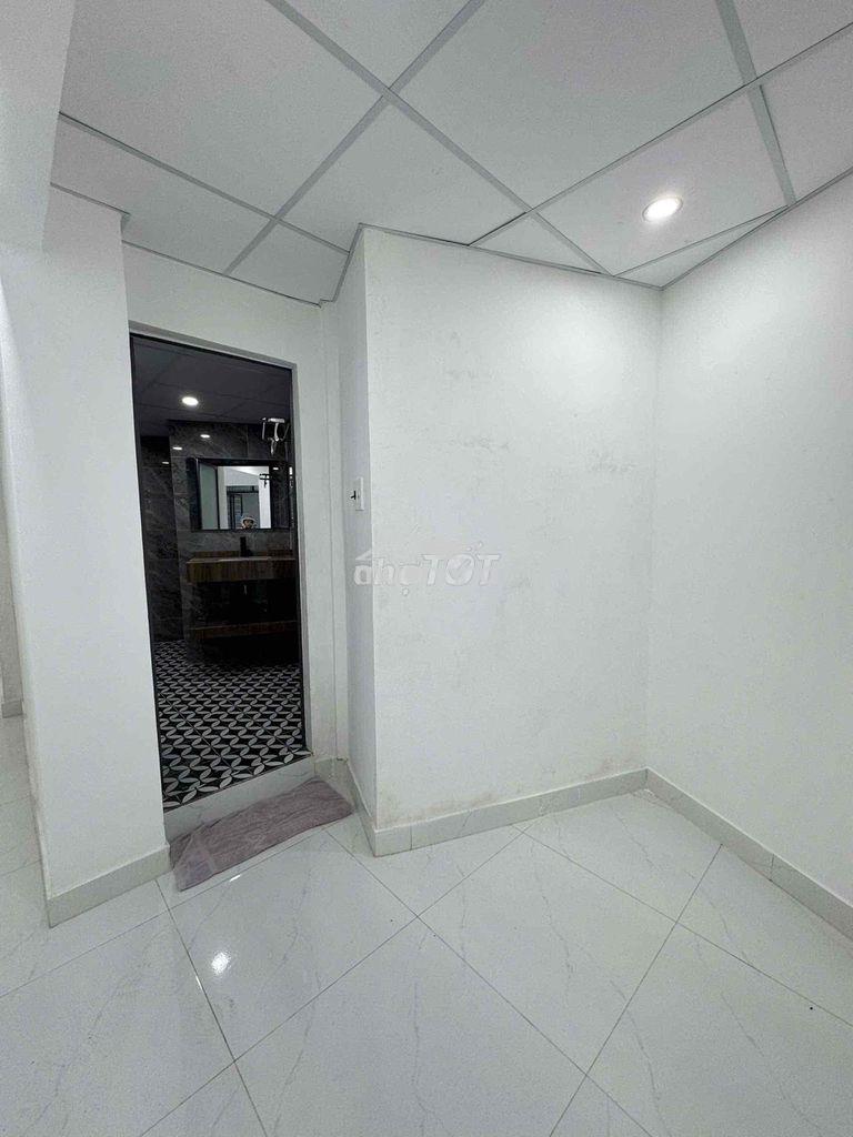 Nhà đẹp kiệt cách mạng tháng 8 - 3