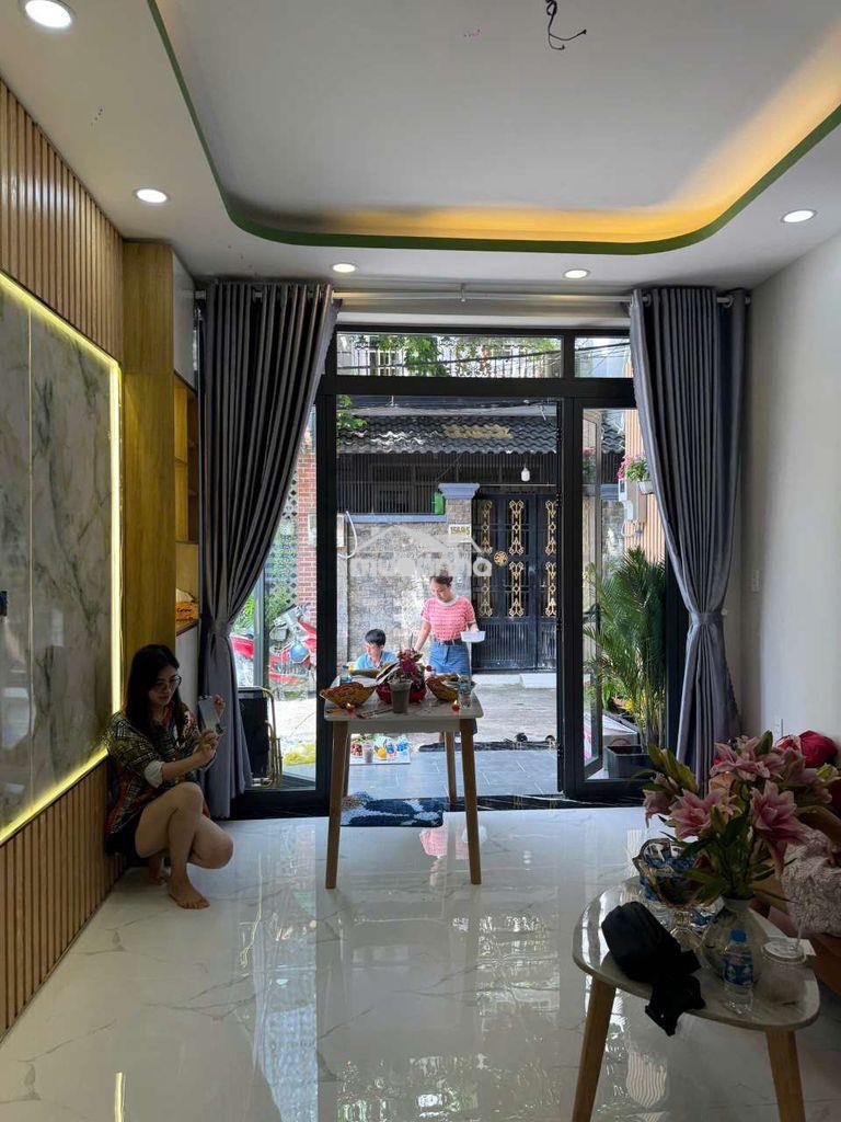 Nhà 3 tầng siêu đẹp luôn nè - khu phú thọ hoà - hơn 6đ xíu nhà 4pn - 2