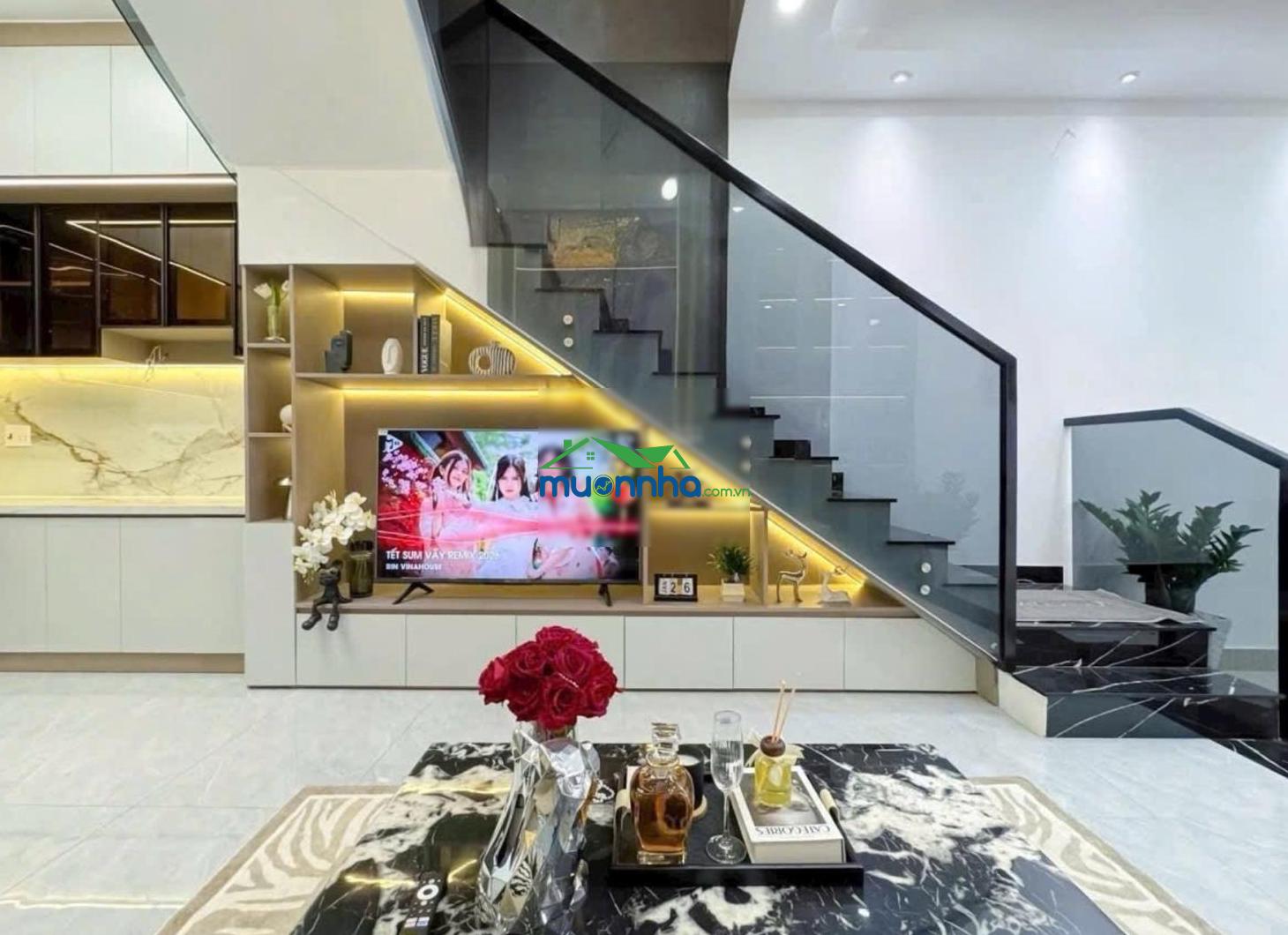 Bán nhà q7, đh marketing, tân mỹ, dt 65m2, 4 tầng, giá 7 tỷ
