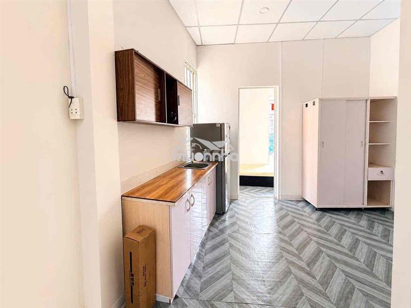1 phòng ngủ, 1 phòng khách, ban công 5tr5 ngay sân bay full nội thất