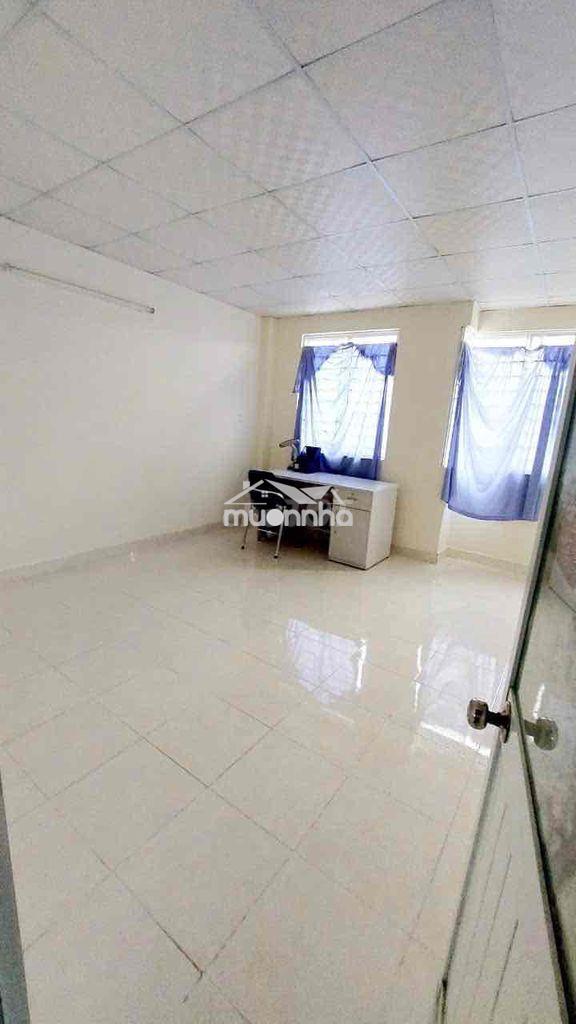 Nhà cho thuê 6tr nguyên căn hẻm 8met gần mặt tiền dg lê văn lương - 3