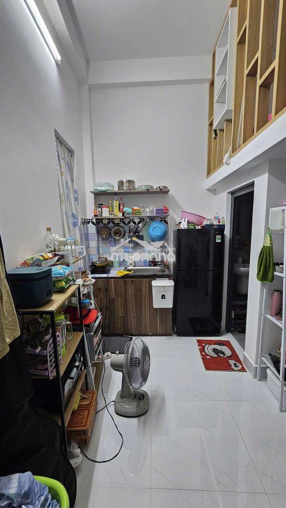 Chdv mới ngay công viên gia định