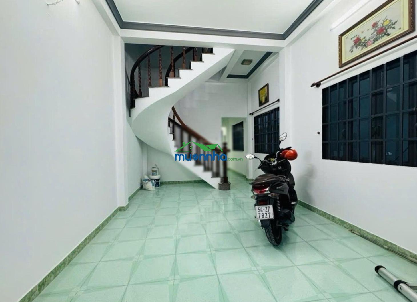 Nhà trệt, lầu - sân rộng, dtcn 66m2 gần mt huỳnh tấn phát, phú thuận - quận 7 - nhỉnh 4 tỷ - 4