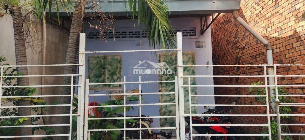 Bán nhà 61,5m2 hẻm 916 lê hồng phong p phú thọ sổ riêng biệt - 2